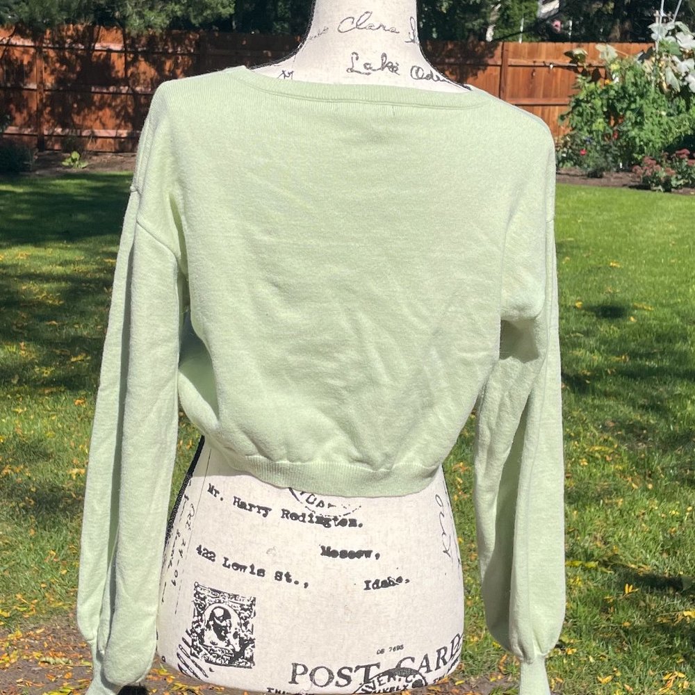 Forever 21 small mint cropped sweater - Picture 3 of 4